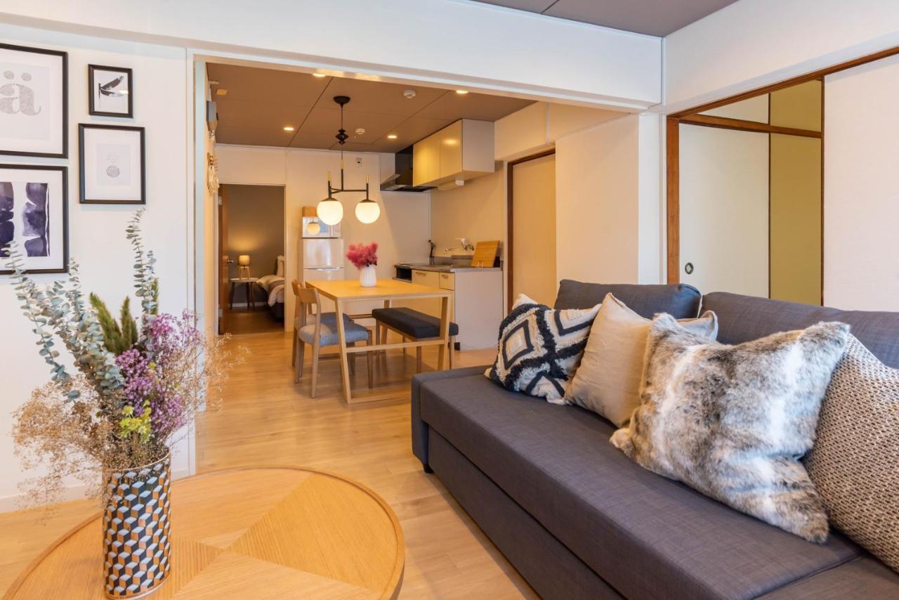 Bijou Suites Pieces أوساكا المظهر الخارجي الصورة